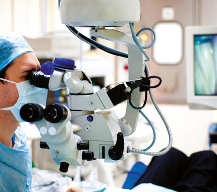 Consultant eye specialist 36740 8