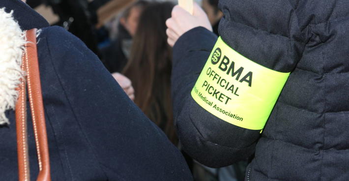 Picket Line High Viz